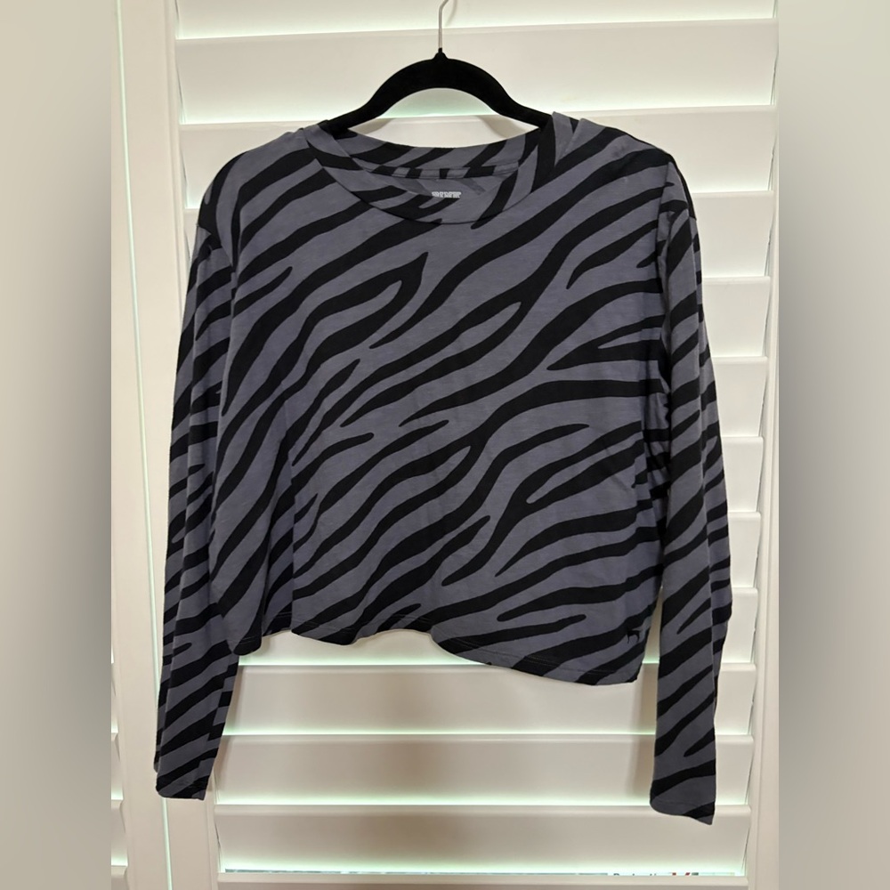 Victoria's Secret Black and Gray Asymmetrical Crop Long Sleeve Tee